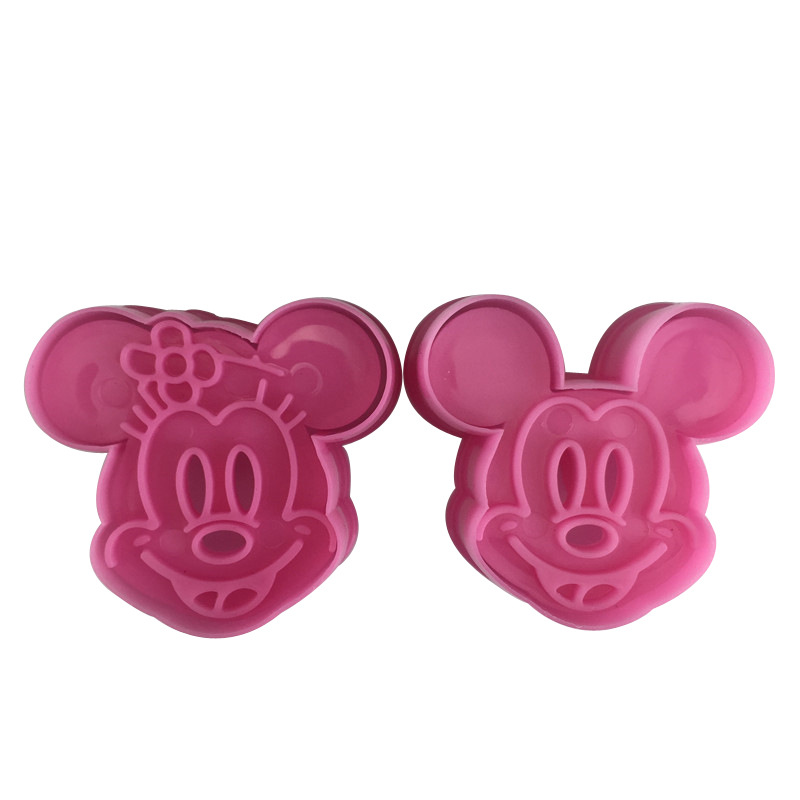 Disney Topolino Stampo Pooh Or - Junk Food Snacks recensione e prezzo